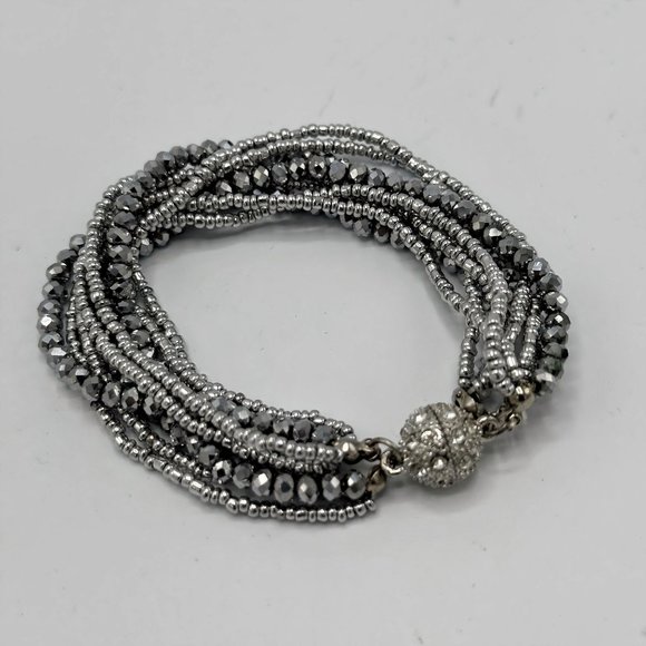 Silver Beaded Magnetic Closure Multiple Strand Bracelet NWOT - Picture 3 of 4